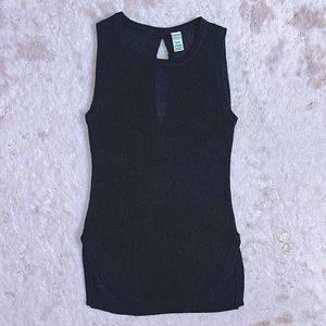 NWOT L Space Knit Tunic Cover Up Key Hole Back in Extra Small 💗